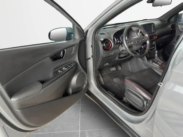 Hyundai Kona 1.6 T-GDi Amplia 4WD