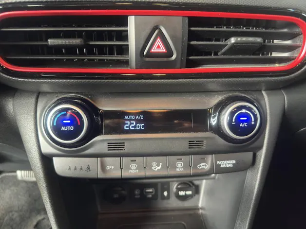 Hyundai Kona 1.6 T-GDi Amplia 4WD