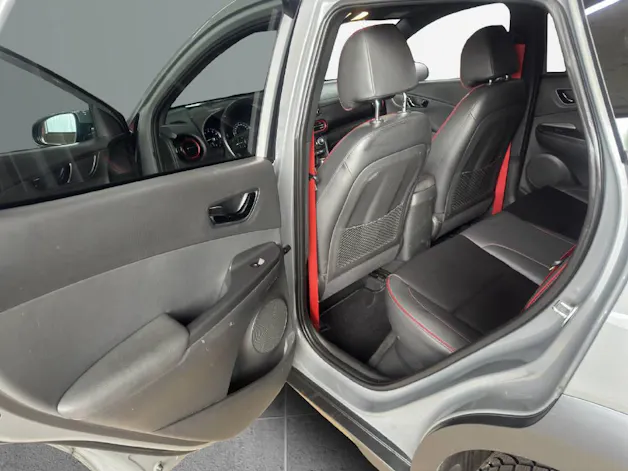 Hyundai Kona 1.6 T-GDi Amplia 4WD