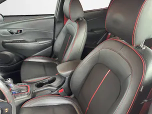 Hyundai Kona 1.6 T-GDi Amplia 4WD