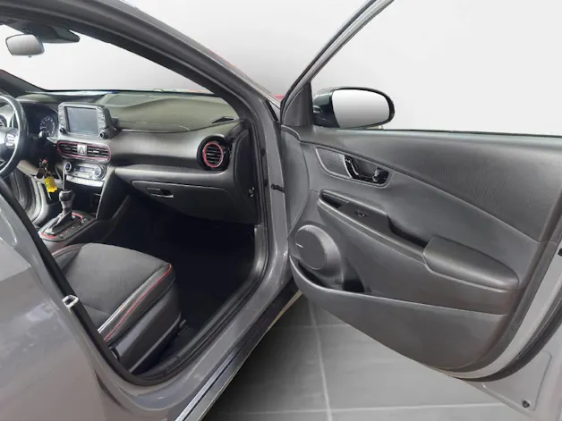 Hyundai Kona 1.6 T-GDi Amplia 4WD