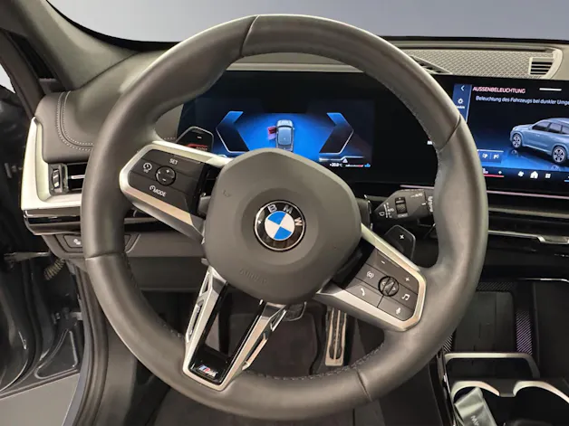 BMW X1 20d xDrive paddles