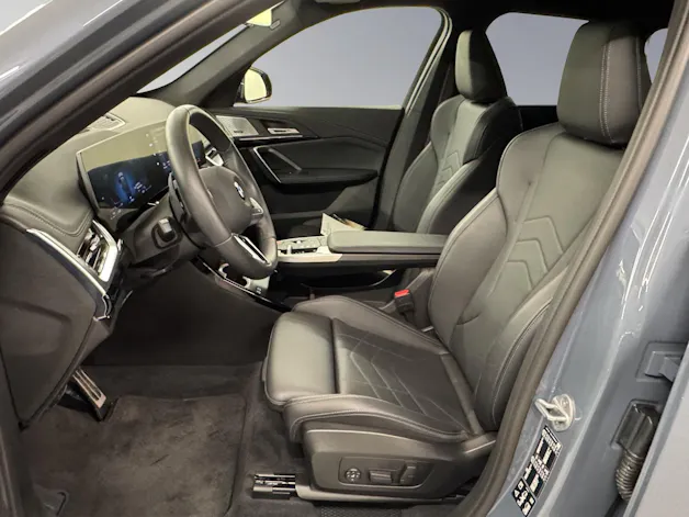 BMW X1 20d xDrive paddles