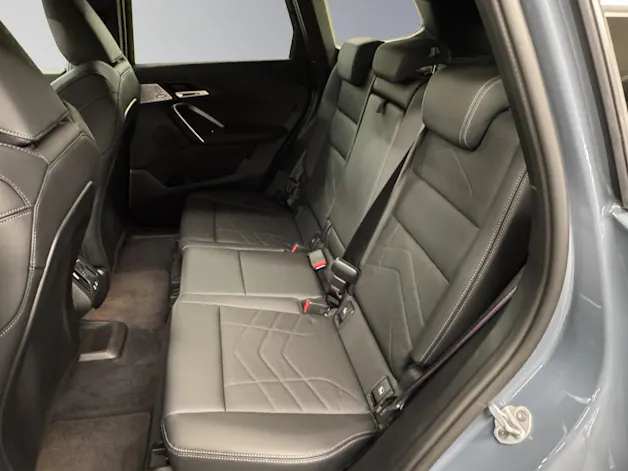 BMW X1 20d xDrive paddles