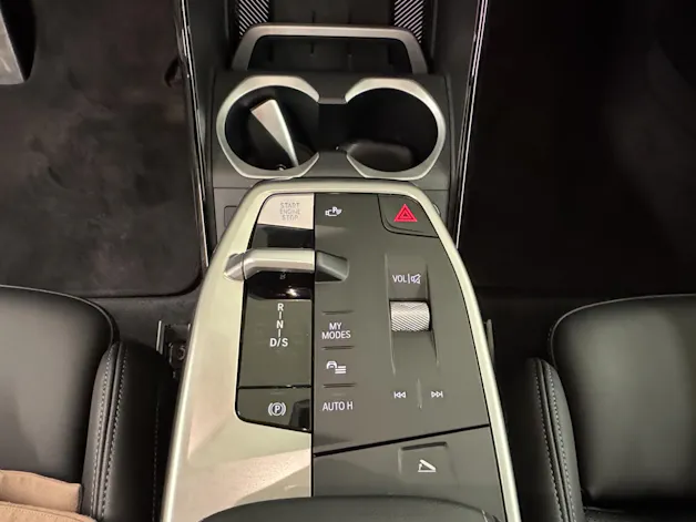 BMW X1 20d xDrive paddles