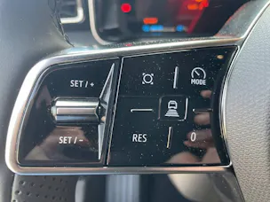 Renault R5 E-Tech Comfort Range iconic five