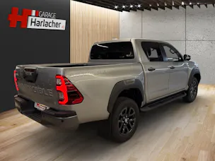 Toyota Hilux Double Cab.-Pick-up 2.8 D-4D MHEV 204 Invincible