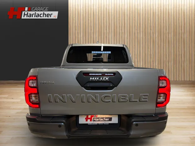 Toyota Hilux Double Cab.-Pick-up 2.8 D-4D MHEV 204 Invincible