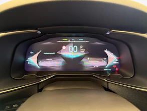 https://vehicle.imgix.net/4296900/05dcb029-51b1-4307-9d75-5ceac083886a.jpg