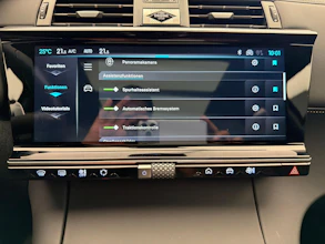 https://vehicle.imgix.net/4296900/a16ecb80-20fe-4d14-8e30-4ac7617b1979.jpg