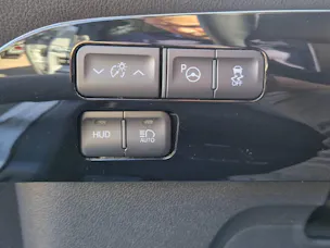 Toyota Prius 1.8 VVTi HSD Sol Premium