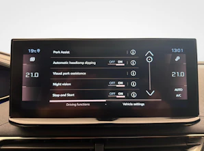 Fahrzeugbild PEUGEOT 3008 1.2 PureTech GT Pack