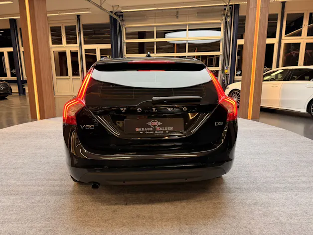 Volvo V60 2.0 D3 Momentum S/S