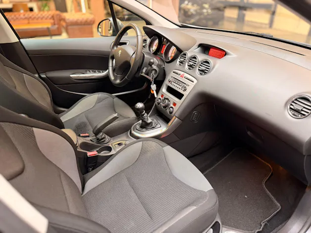 Peugeot 308 2.0 HDI SportPack