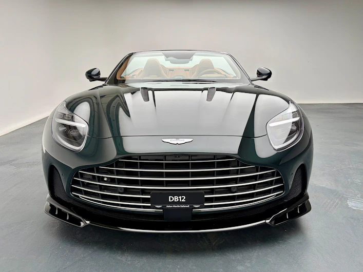 immagine del veicolo ASTON MARTIN DB12
