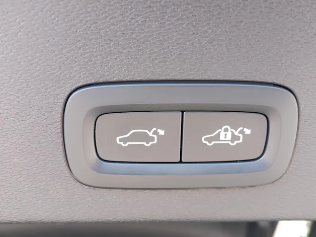 VOLVO C40 Recharge Twin
