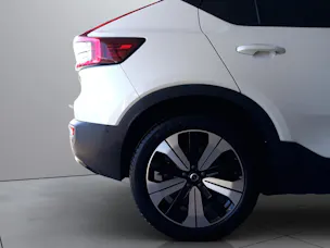 VOLVO C40 Recharge Twin