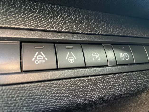 Peugeot 3008 300e Hybrid4 GT EAT8