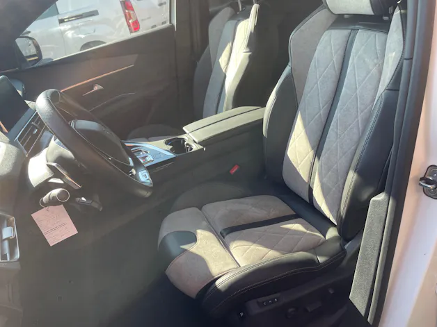 Peugeot 3008 300e Hybrid4 GT EAT8