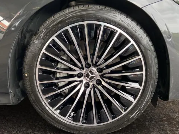 Mercedes-Benz E 200 T 9G-Tronic 4Matic