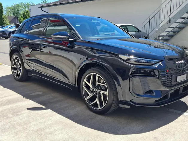Audi SQ6 e-tron quattro
