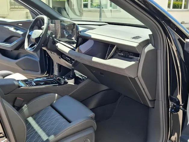 Audi SQ6 e-tron quattro