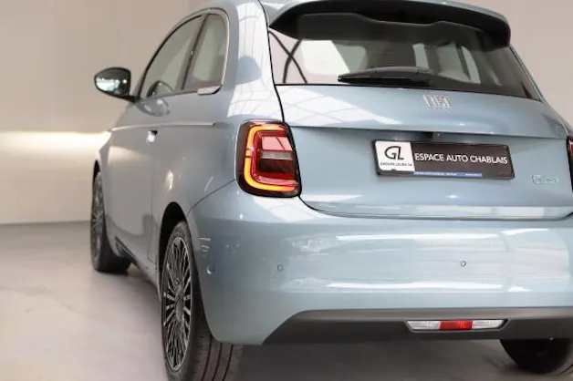 Fiat 500 3+1 el 87 kW La Prima
