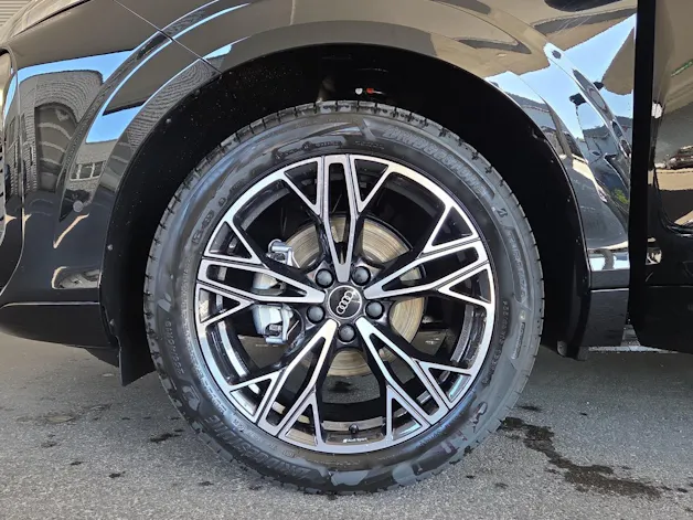 Audi Q3 SUV 110 kW TFSI S tronic