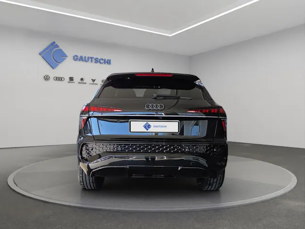 Audi Q3 SUV 110 kW TFSI S tronic