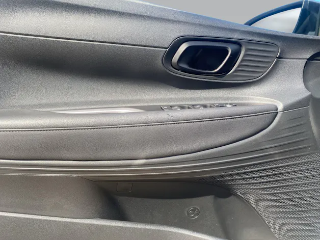 Hyundai i20 1.0 T-GDi Amplia DCT