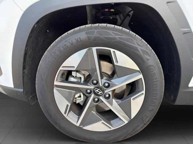 Hyundai Tucson 1.6 HEV Amplia 4WD