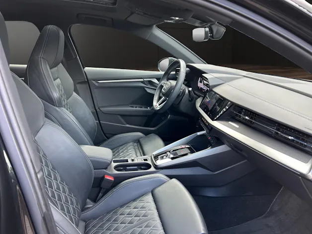 Audi S3 Sportback 2.0 TFSI quattro S-tronic