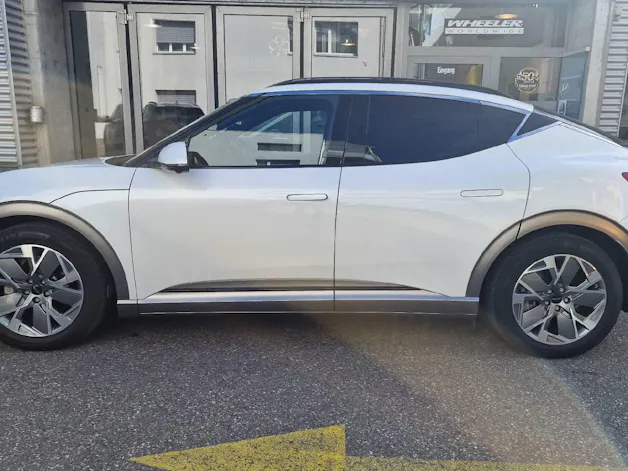 Genesis GV60 Single Motor Premium