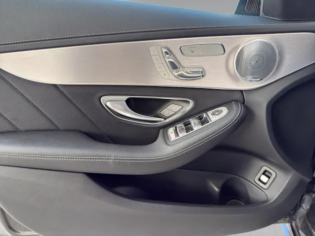 Mercedes-Benz C 220d SwissStar AMG L.4M