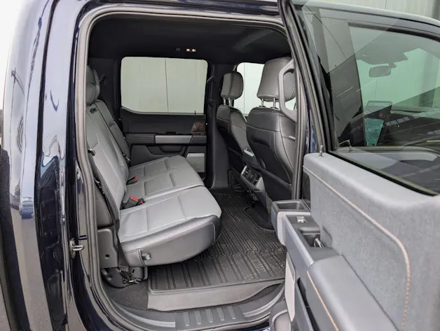 Ford F-150 Lightning 91 kWh Lariat Launch Edition