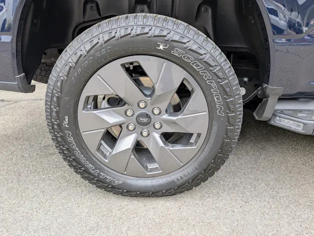 Ford F-150 Lightning 91 kWh Lariat Launch Edition