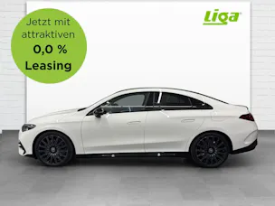 MERCEDES-BENZ CLA 220 AMG Line 4Matic