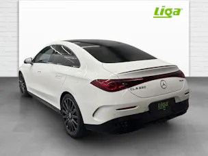 Mercedes-Benz CLA 220 AMG Line 4Matic