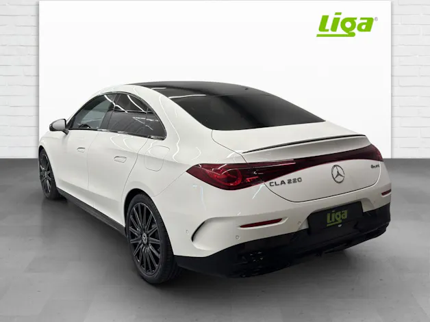 Mercedes-Benz CLA 220 AMG Line 4Matic