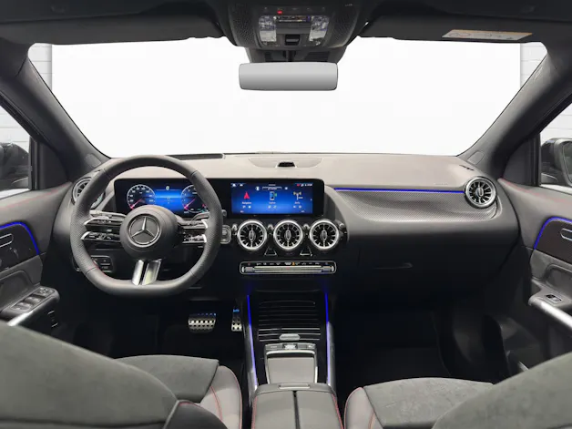 Mercedes-Benz GLA 200 AMG Line Night Star