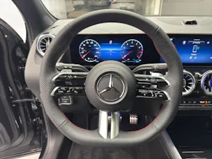 Mercedes-Benz GLA 200 AMG Line Night Star