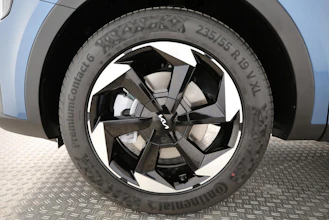 https://vehicle.imgix.net/4297278/bb3e47e3-a785-4bb0-81d9-0ff199a13ce8.jpg