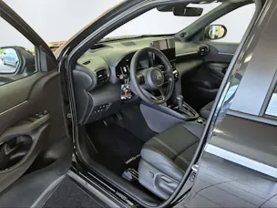 Toyota Yaris Cross 1.5 VVT-i HSD Premium AWD-i