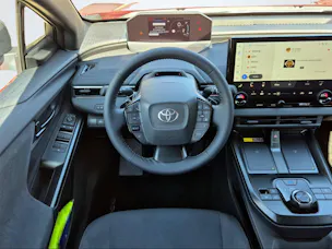 Toyota C-HR+ Premium AWD (ab August lieferbar)