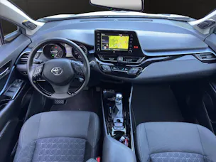 Toyota C-HR 1.8 VVTi HSD Trend