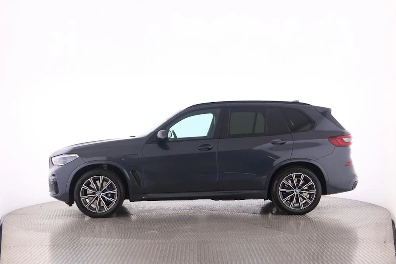immagine del veicolo BMW X5
