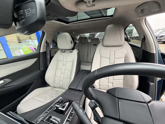 DS Automobiles 9 1.6 E-Tense Opera 4x4