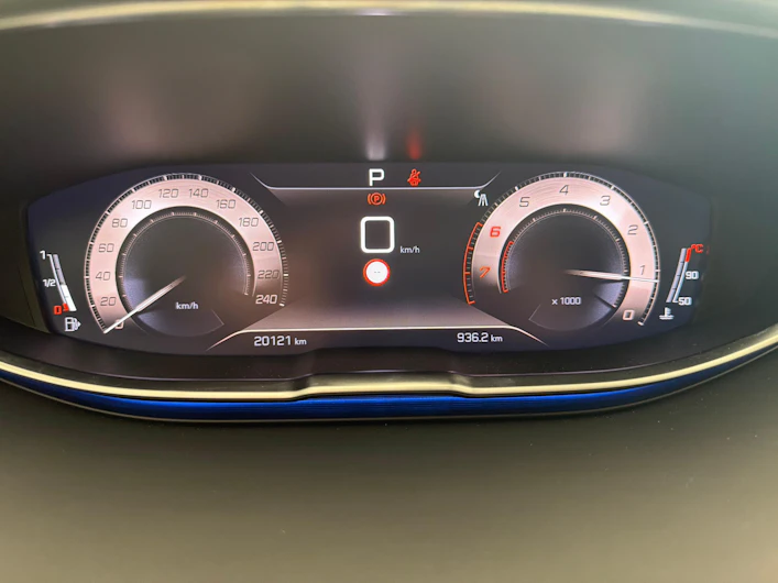 image du véhicule PEUGEOT 5008