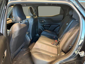 https://vehicle.imgix.net/4297455/76006b94-fff5-4941-81f2-201bcec1b9c0.jpg