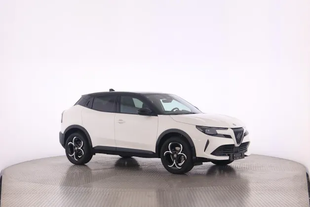 Alfa Romeo Junior 1.2 TI Q4